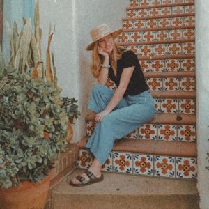 Meet your Posher, Steph